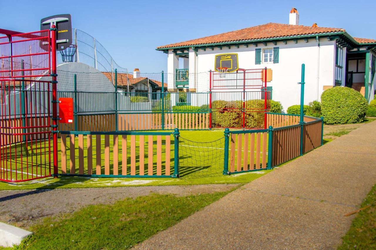 Azureva Hendaye Hotell Exteriör bild