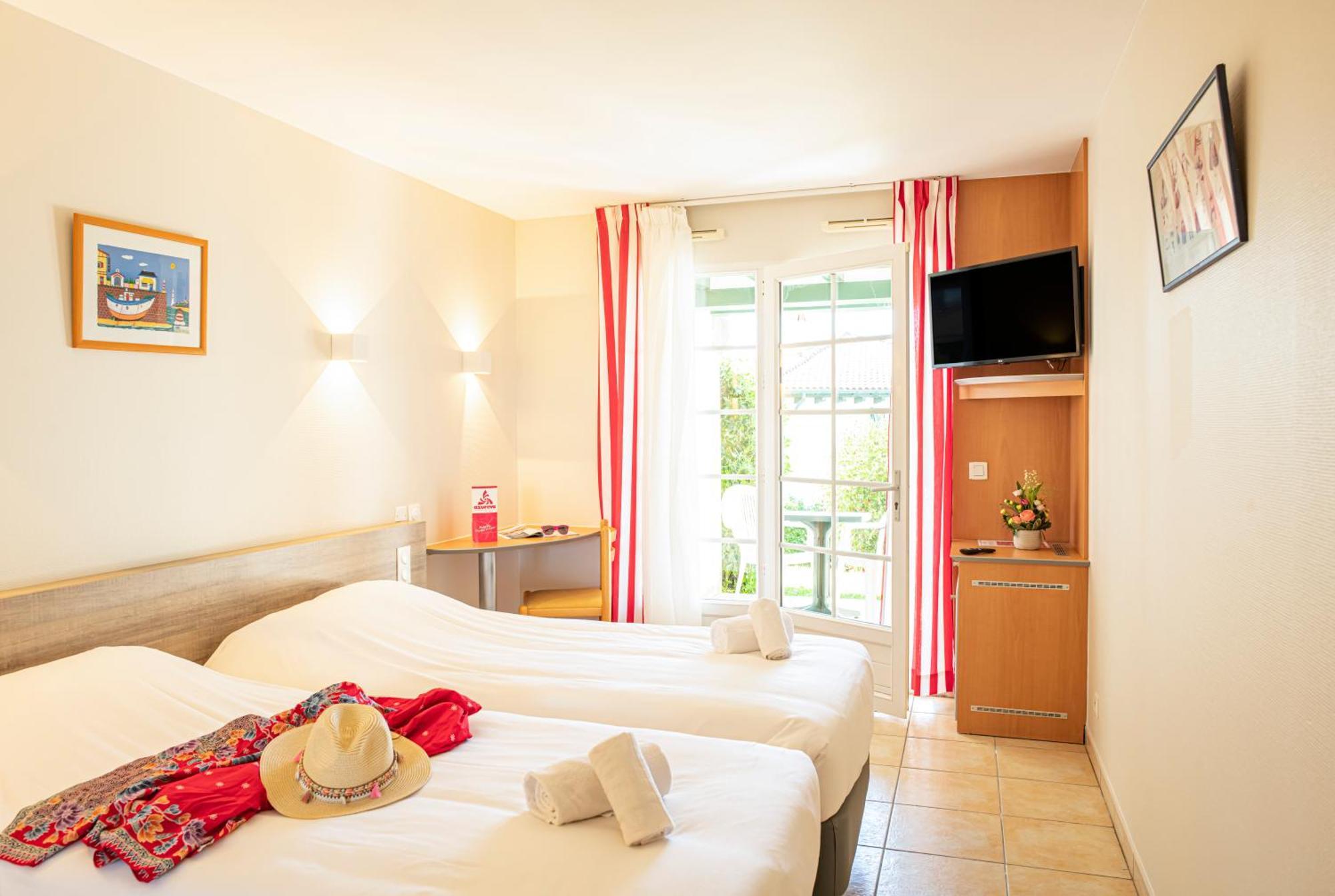 Azureva Hendaye Hotell Exteriör bild